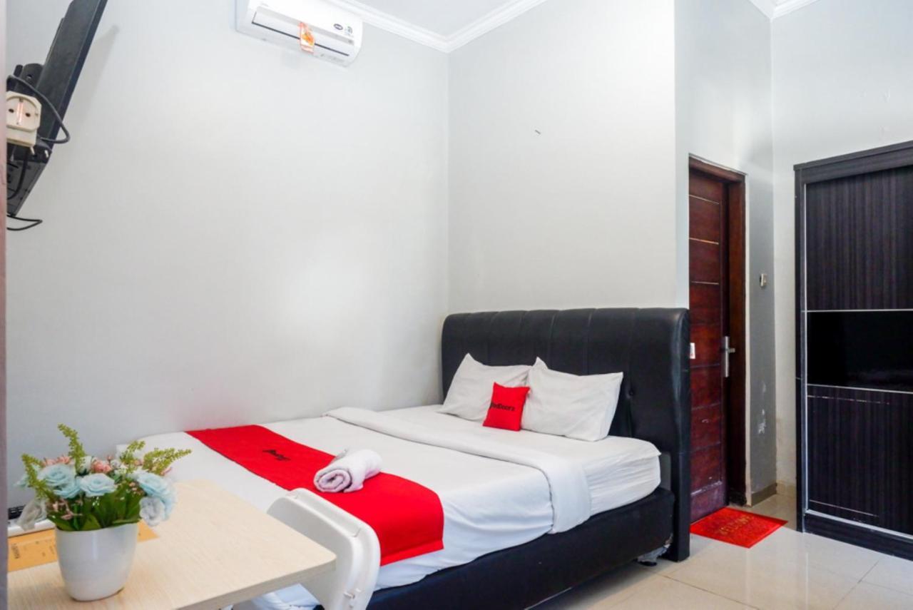 Reddoorz At Mahameru Residence Yogyakarta Kejayan Exterior foto