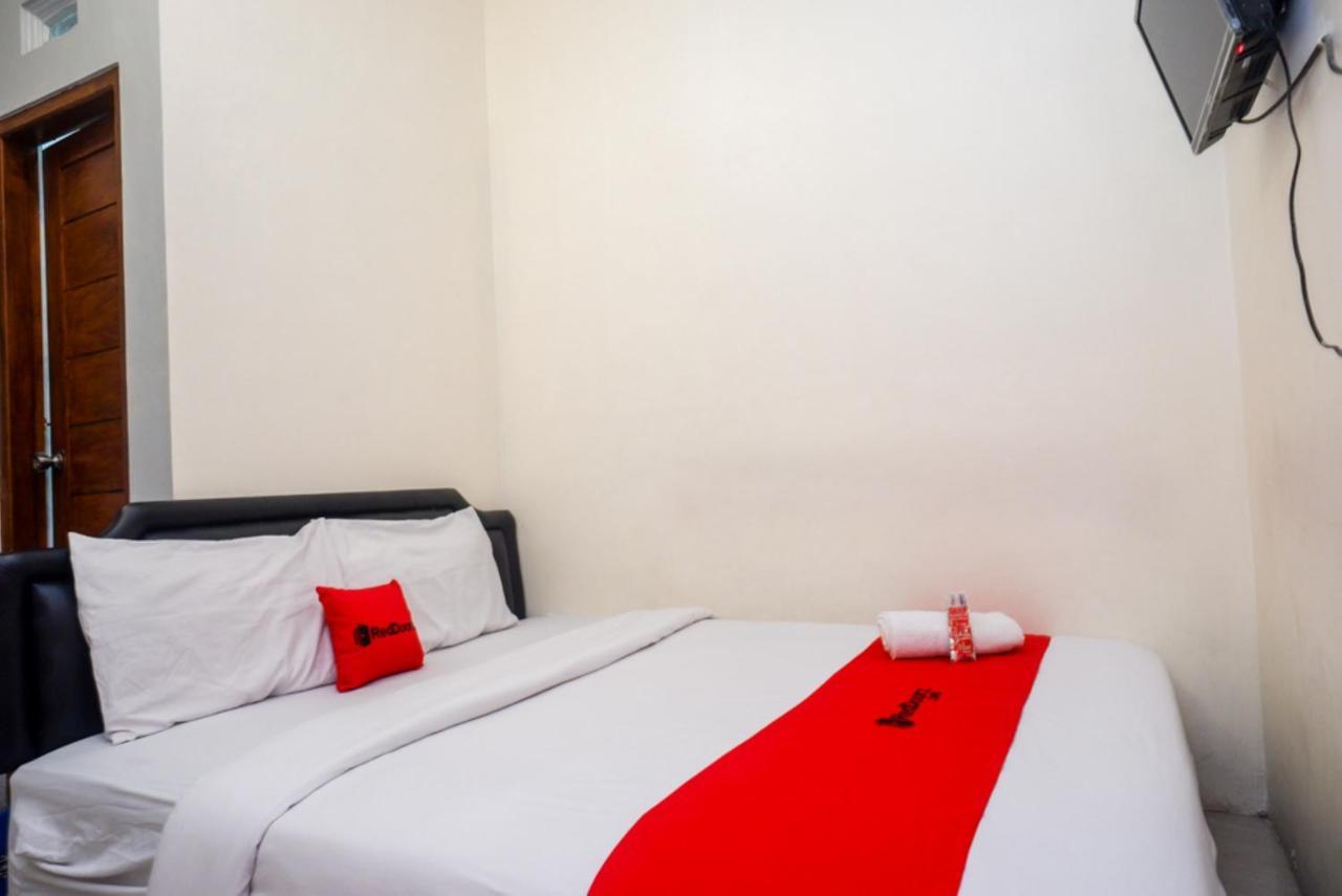 Reddoorz At Mahameru Residence Yogyakarta Kejayan Exterior foto